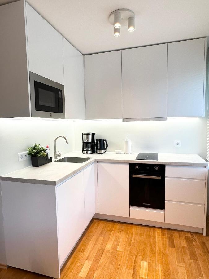 Lovely Beachfront Apartment In Paernu Extérieur photo